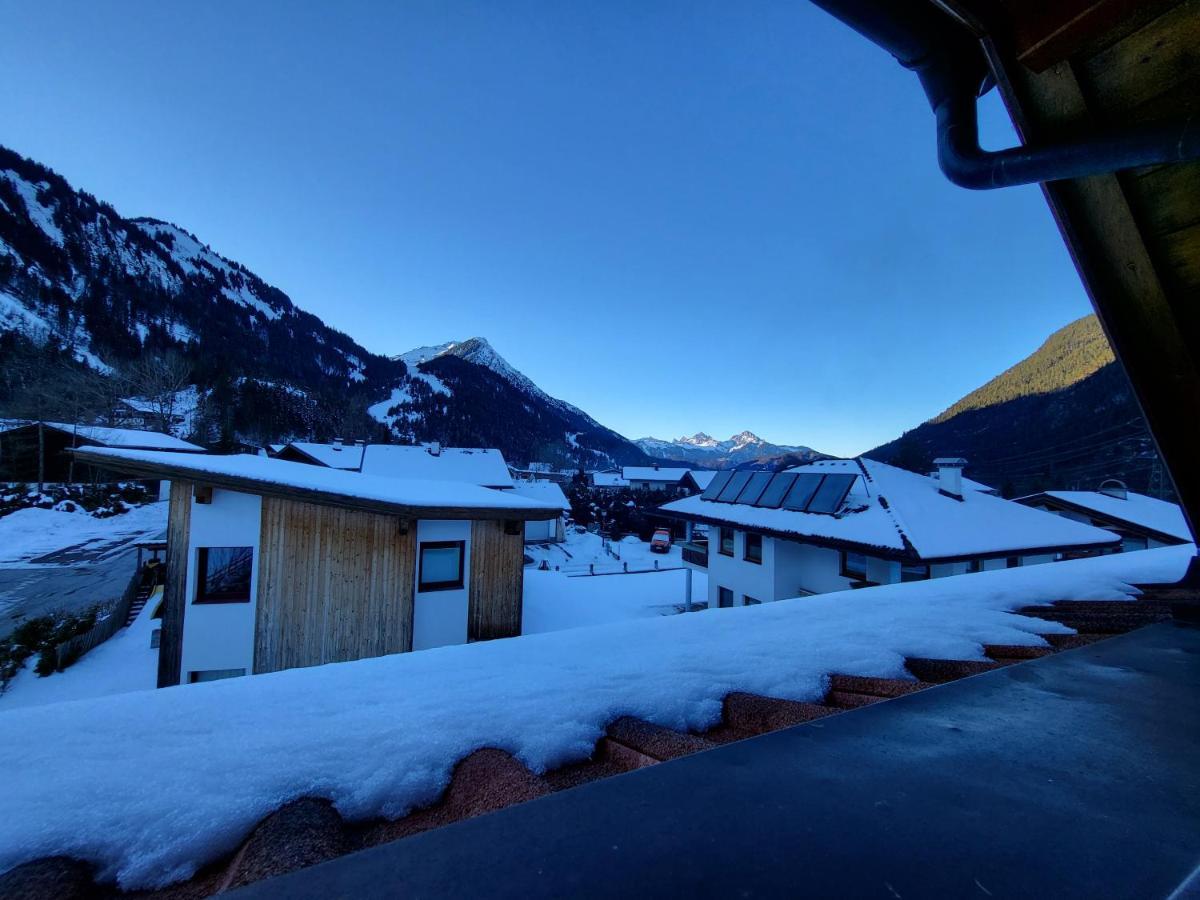 Am Muehlbach - Ferienwohnungen Luttinger Bichlbach Exterior foto