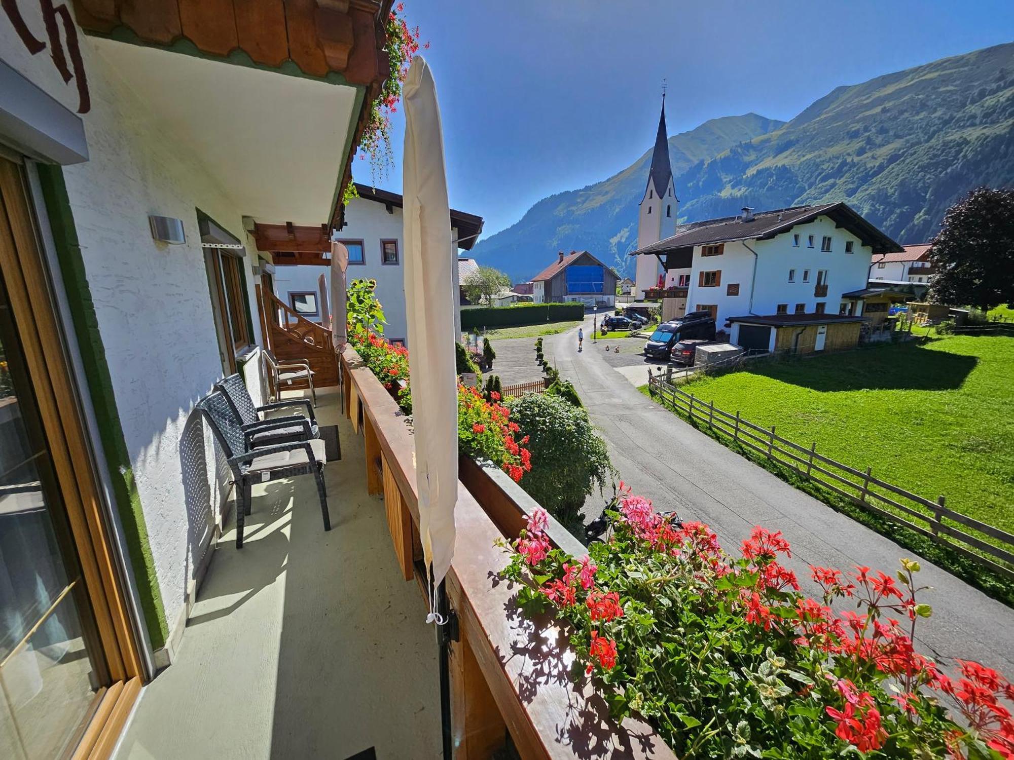 Am Muehlbach - Ferienwohnungen Luttinger Bichlbach Exterior foto